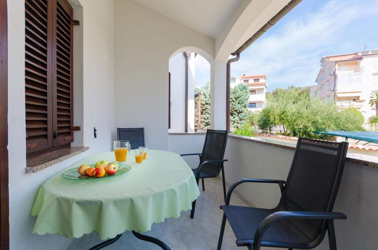 Apartments Gloria فيرسار المظهر الخارجي الصورة