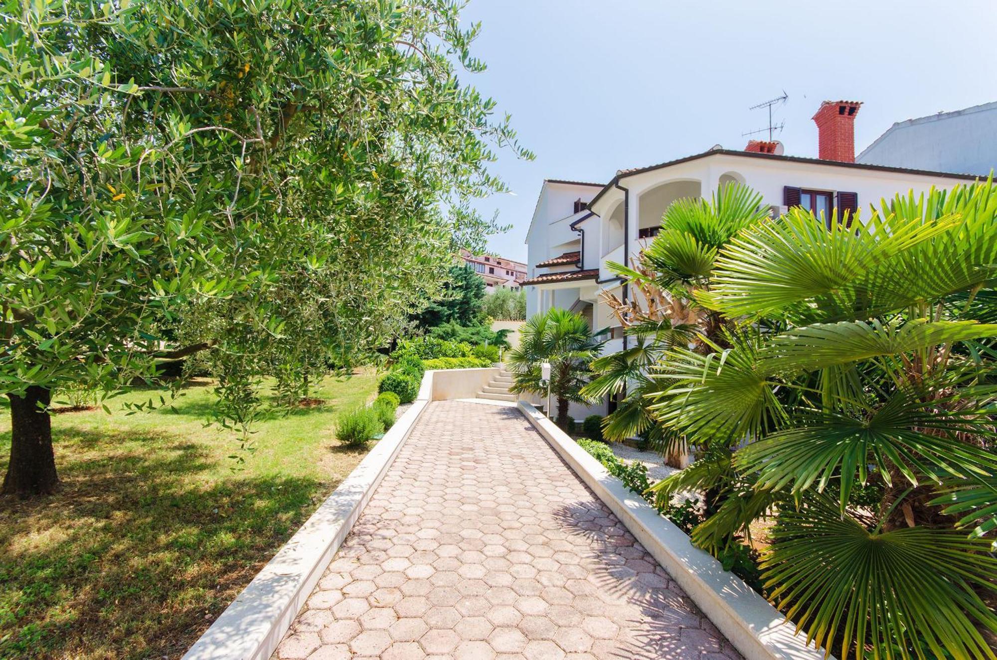 Apartments Gloria فيرسار المظهر الخارجي الصورة