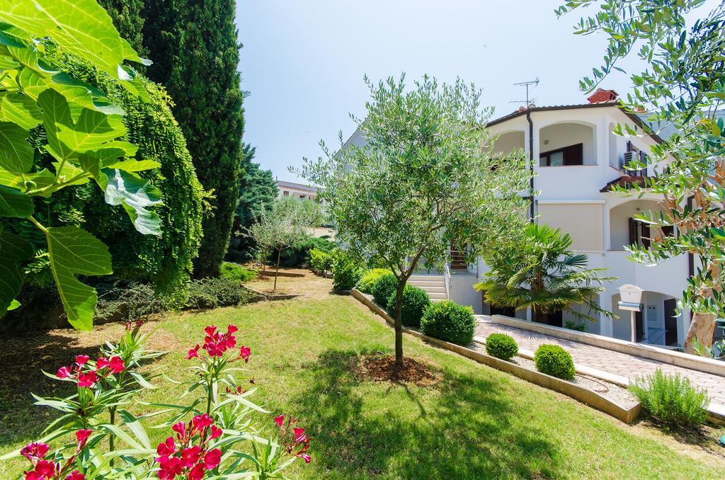Apartments Gloria فيرسار المظهر الخارجي الصورة