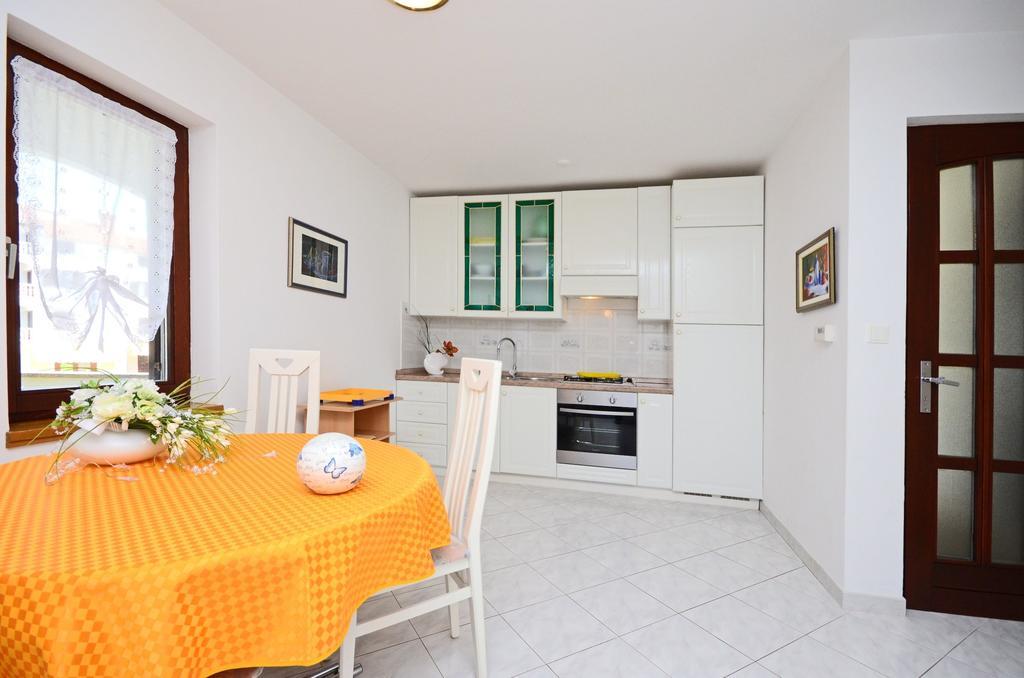 Apartments Gloria فيرسار المظهر الخارجي الصورة
