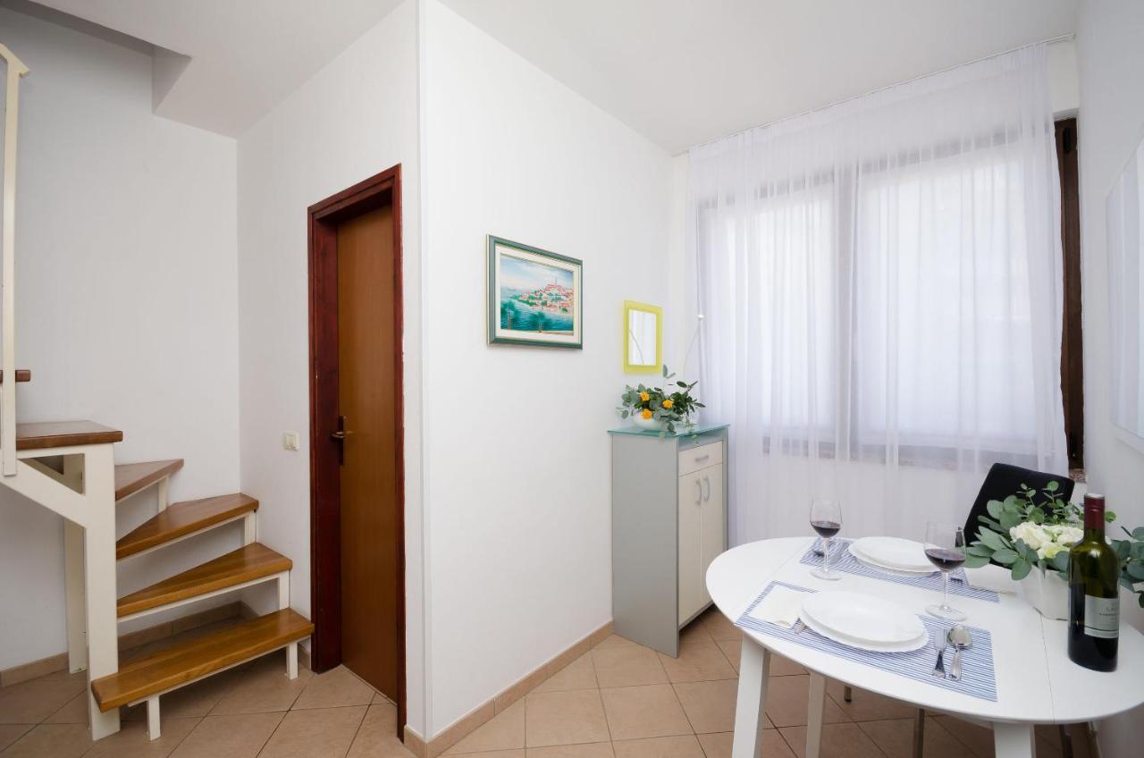 Apartments Gloria فيرسار المظهر الخارجي الصورة