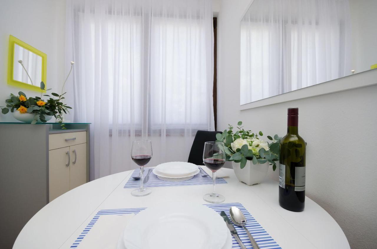 Apartments Gloria فيرسار المظهر الخارجي الصورة
