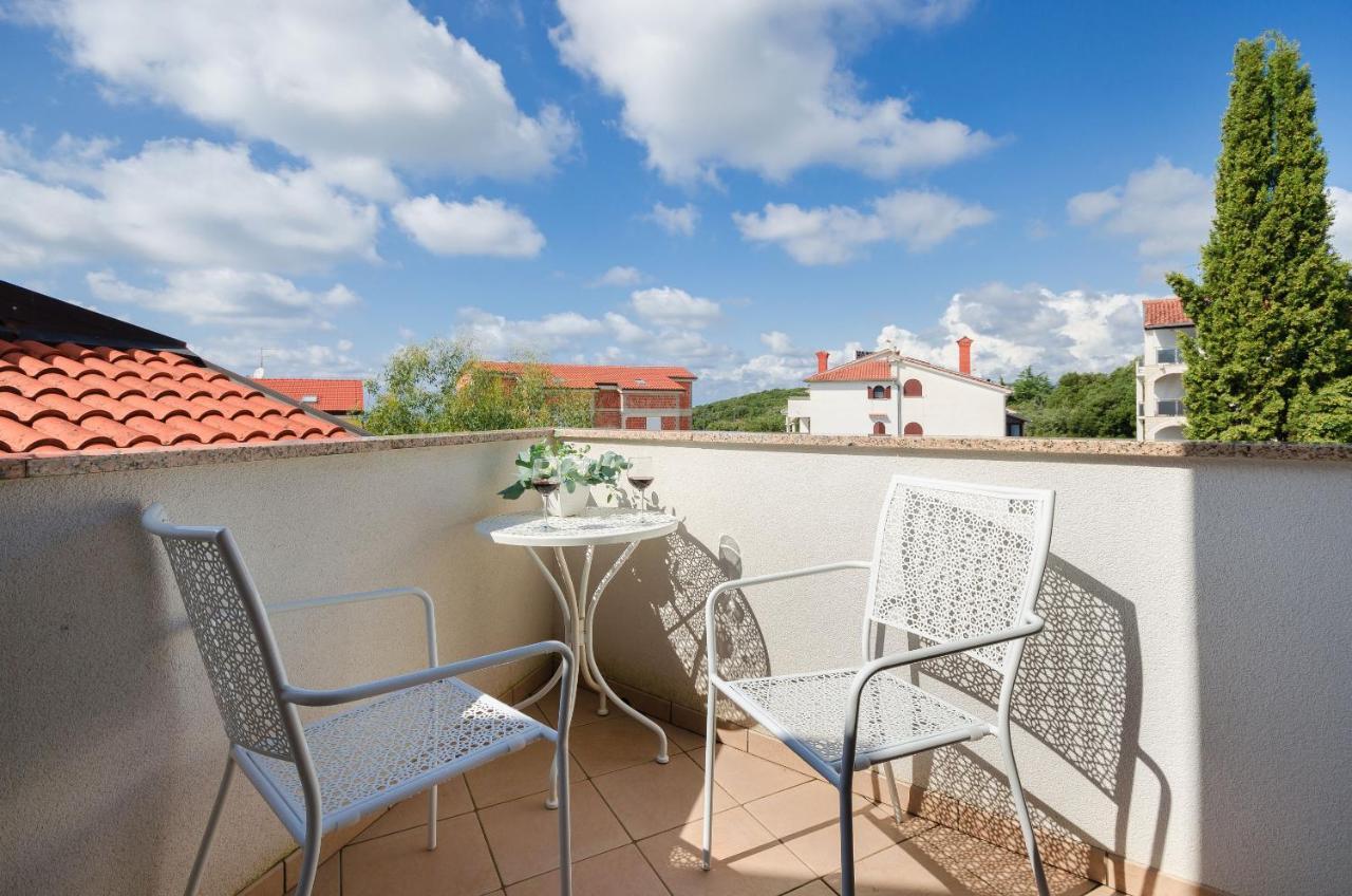 Apartments Gloria فيرسار المظهر الخارجي الصورة